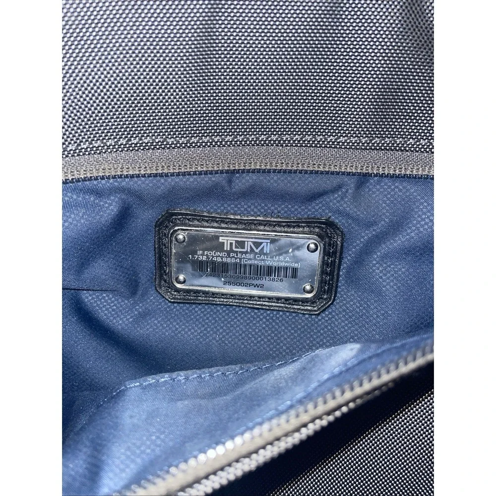 TUMI Alpha 3 Compact Briefcase Laptop Messenger Bag